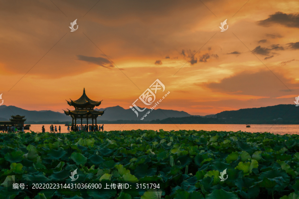 西湖晚霞