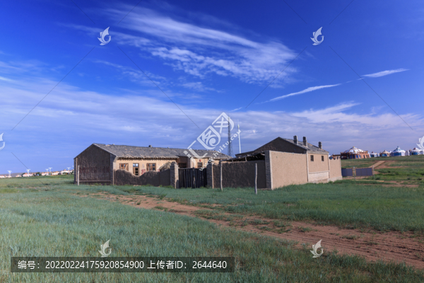 格根塔拉草原旅游區(qū)民居