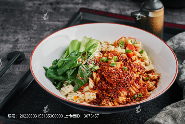 油潑面