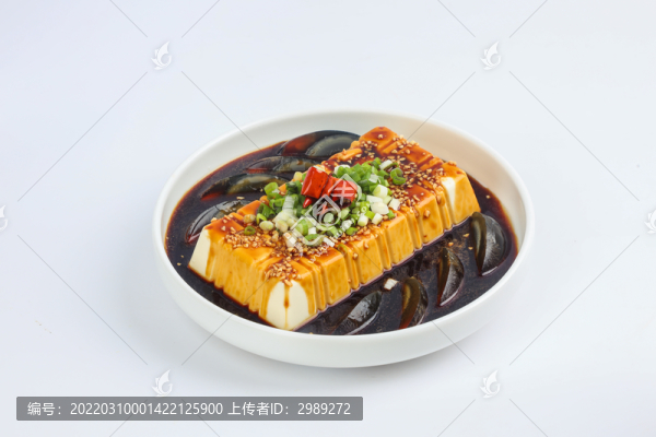 皮蛋豆腐