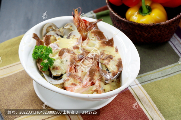 焗烤西班牙海鮮飯