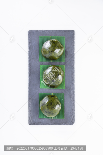 清明節(jié)美食青團(tuán)