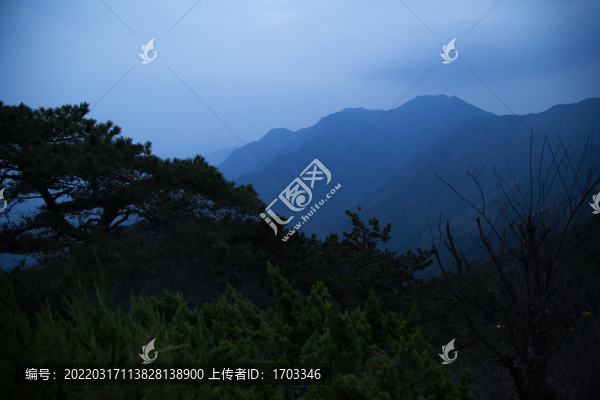 山