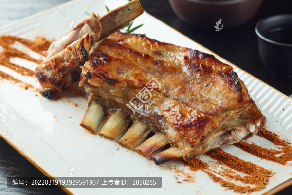 法式碳烤羊排