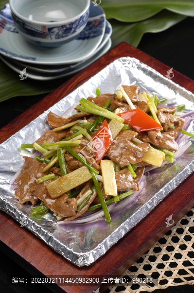 鐵板牛仔肉