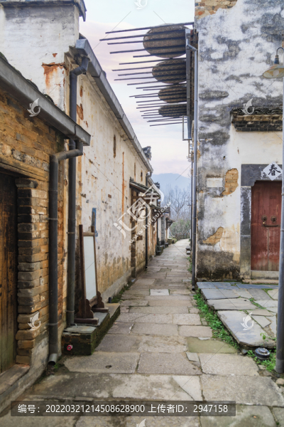 江西婺源篁嶺景區(qū)的石板路