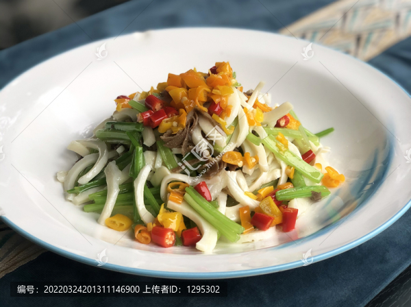 黃喉炒毛肚