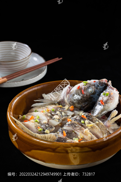 鹽油砵仔蒸河鯇