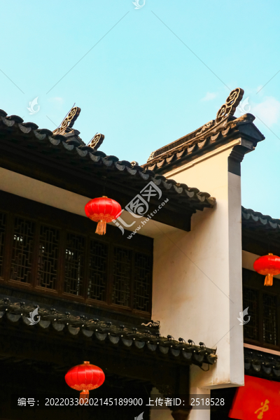 古鎮(zhèn)古建筑白墻屋檐