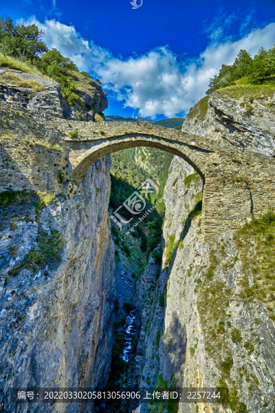 山景與高山