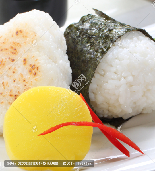 烤飯團(tuán)