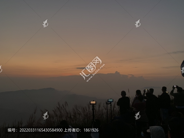 鳳凰山日出