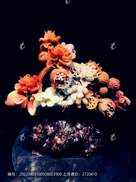 玉雕花果飄香