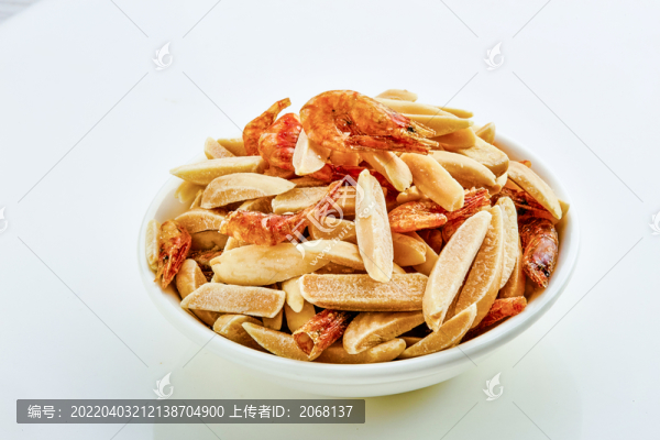 小炸蝦花生米堅(jiān)果條碗中白底圖