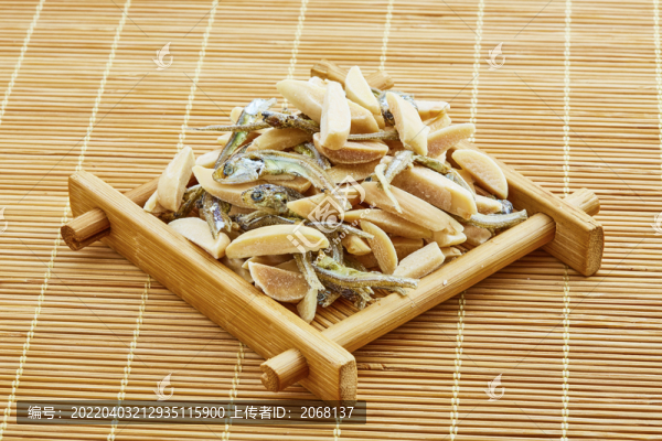 小魚(yú)干花生米堅(jiān)果條