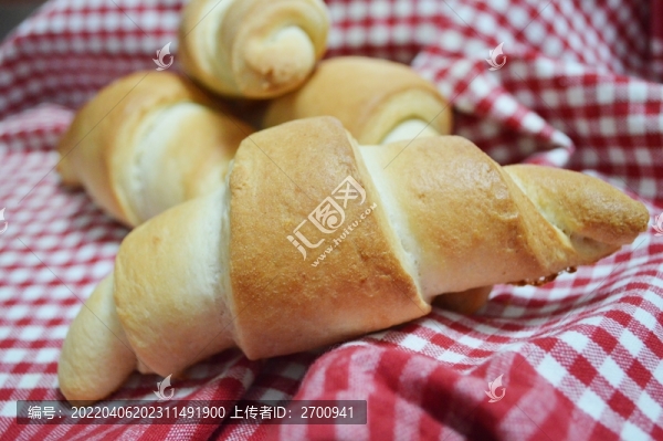 牛角面包