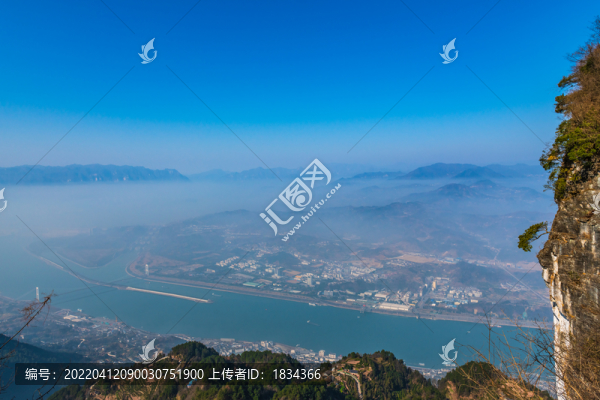 大山