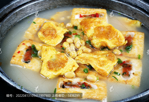 蛋角豆腐煲
