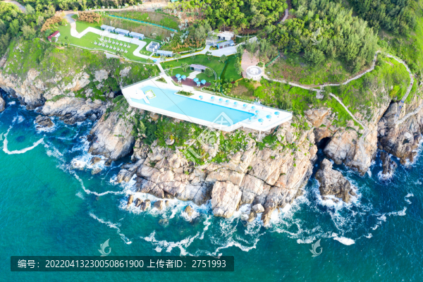 海陵島懸崖泳池
