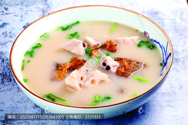 蓮藕龍骨湯