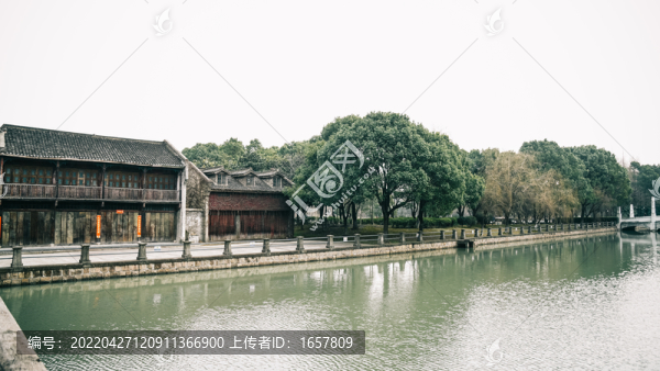 蘇州河岸邊