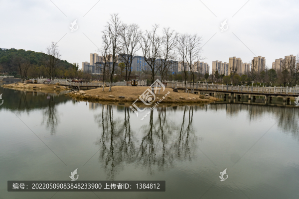 公園秋景
