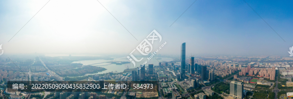 航拍江蘇蘇州國(guó)際金融中心大廈