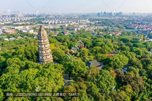 航拍蘇州虎丘山云巖寺塔