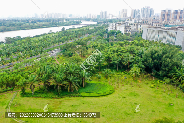 航拍?？跒I江路海南廣場綠地