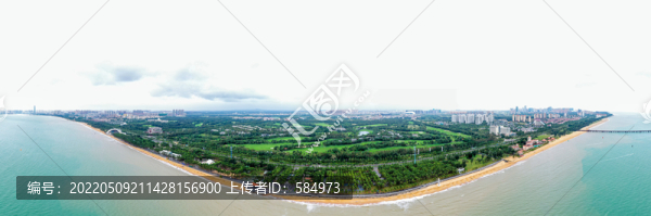 航拍海南海口假日海灘旅游景區(qū)