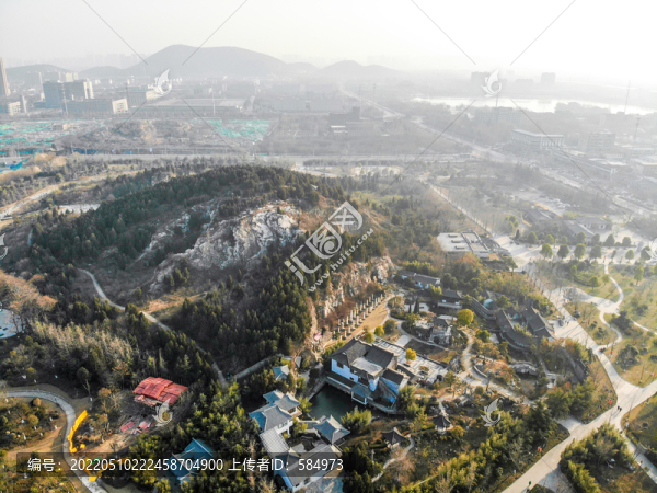 航拍江蘇徐州龜山漢墓外景