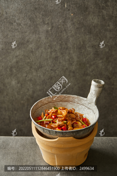 干鍋酸蘿卜肥腸