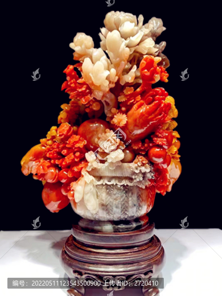 玉雕花開富貴