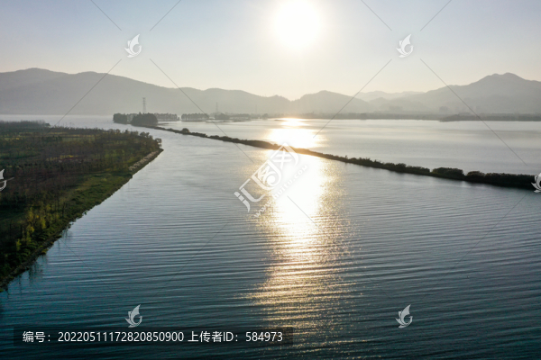 航拍云南昆明滇池草海