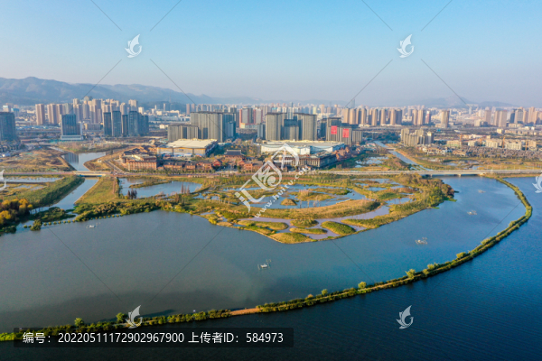 航拍云南昆明滇池草海