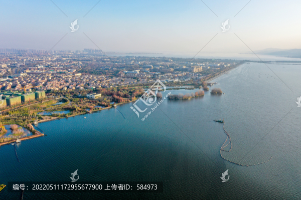 航拍云南昆明滇池草海