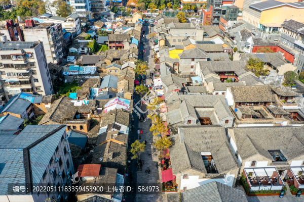 航拍云南昆明老街街區(qū)風(fēng)光