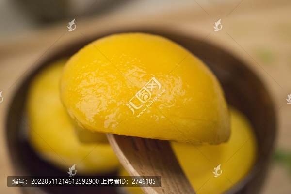 黃桃罐頭