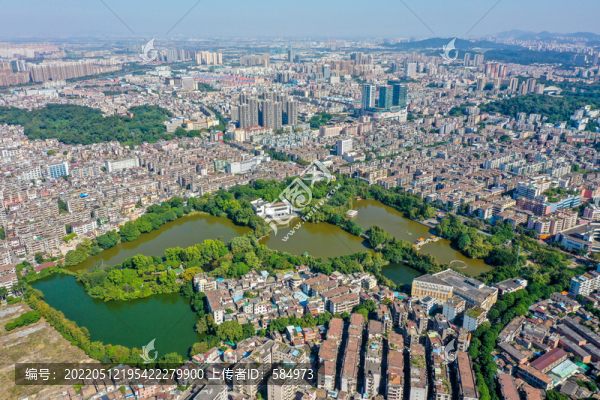 航拍廣東中山逸仙湖公園風光