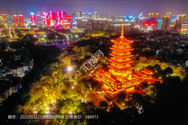 航拍佛山礌崗山頂魁星閣夜景