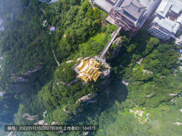 航拍河南欒川老君山金頂建筑群