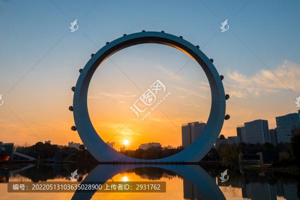 常州紫荊公園時(shí)來運(yùn)轉(zhuǎn)摩天輪