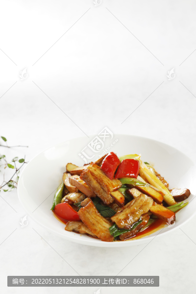五花肉炒豆干