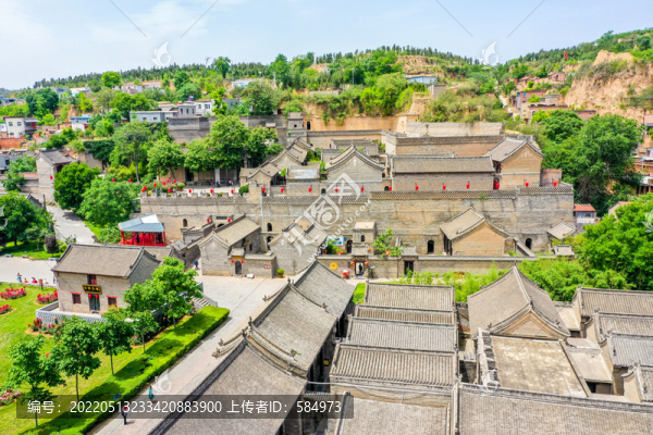 航拍河南鞏義康百萬莊園景區(qū)