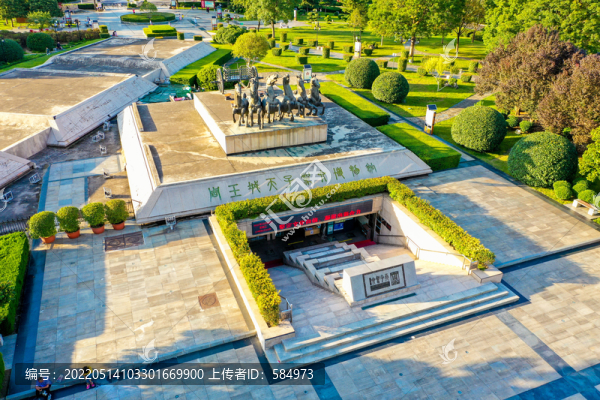 航拍洛陽(yáng)周王城天子駕六博物館