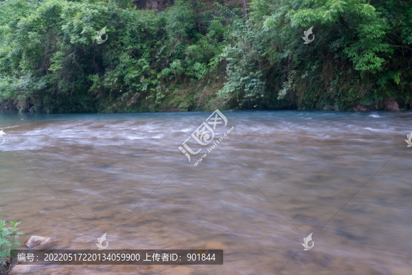 重慶巫山官渡龍洞河自然風(fēng)光