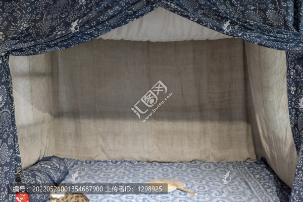 老式中式幔帳床鋪