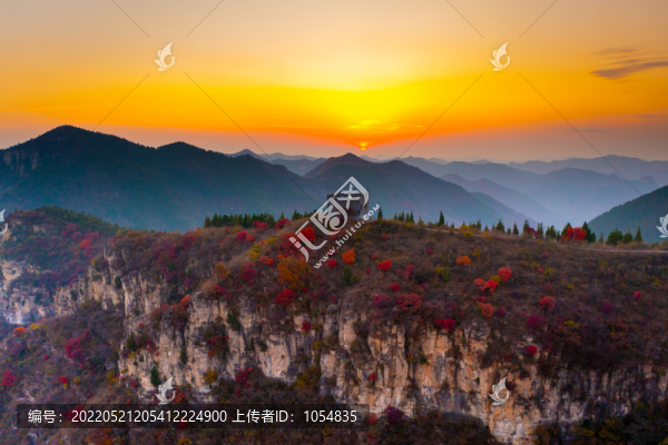 仰天山