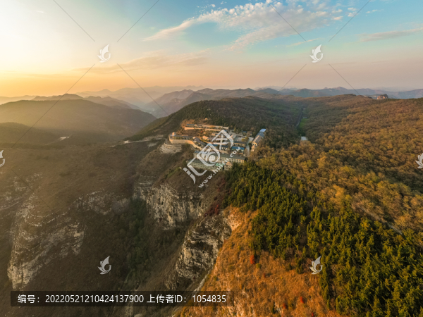 仰天山