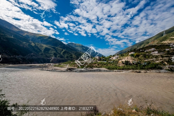 大河奔流